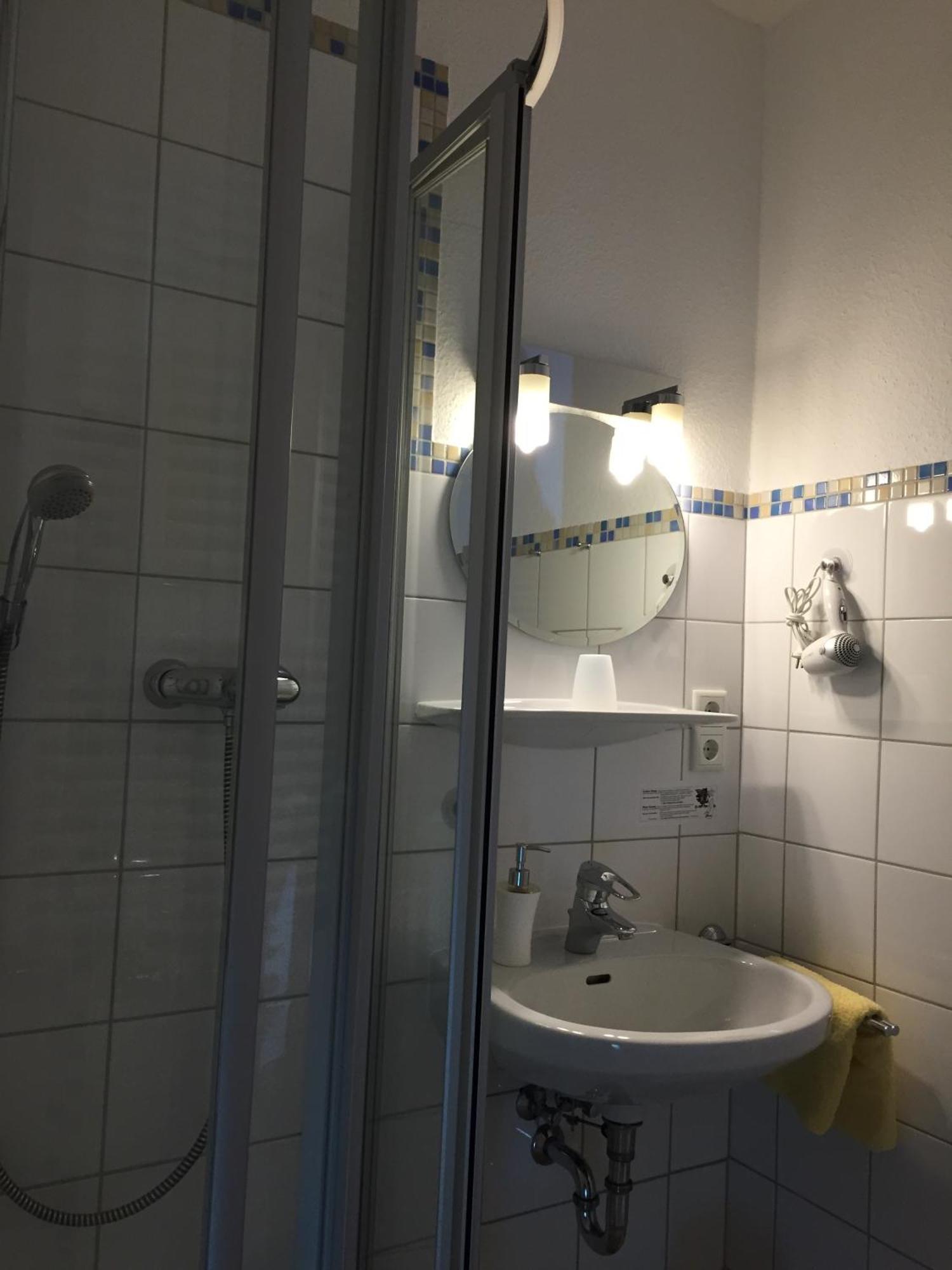 Thermen Hotel Pension Villa Holstein Bad Salzuflen Quarto foto